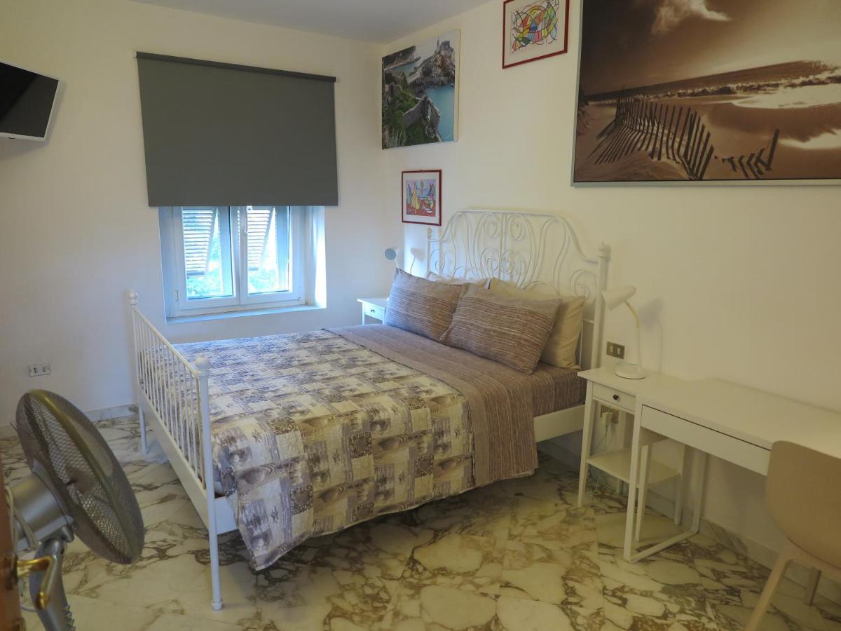 Banks 1 Villa Vezzano Ligure Bagian luar foto